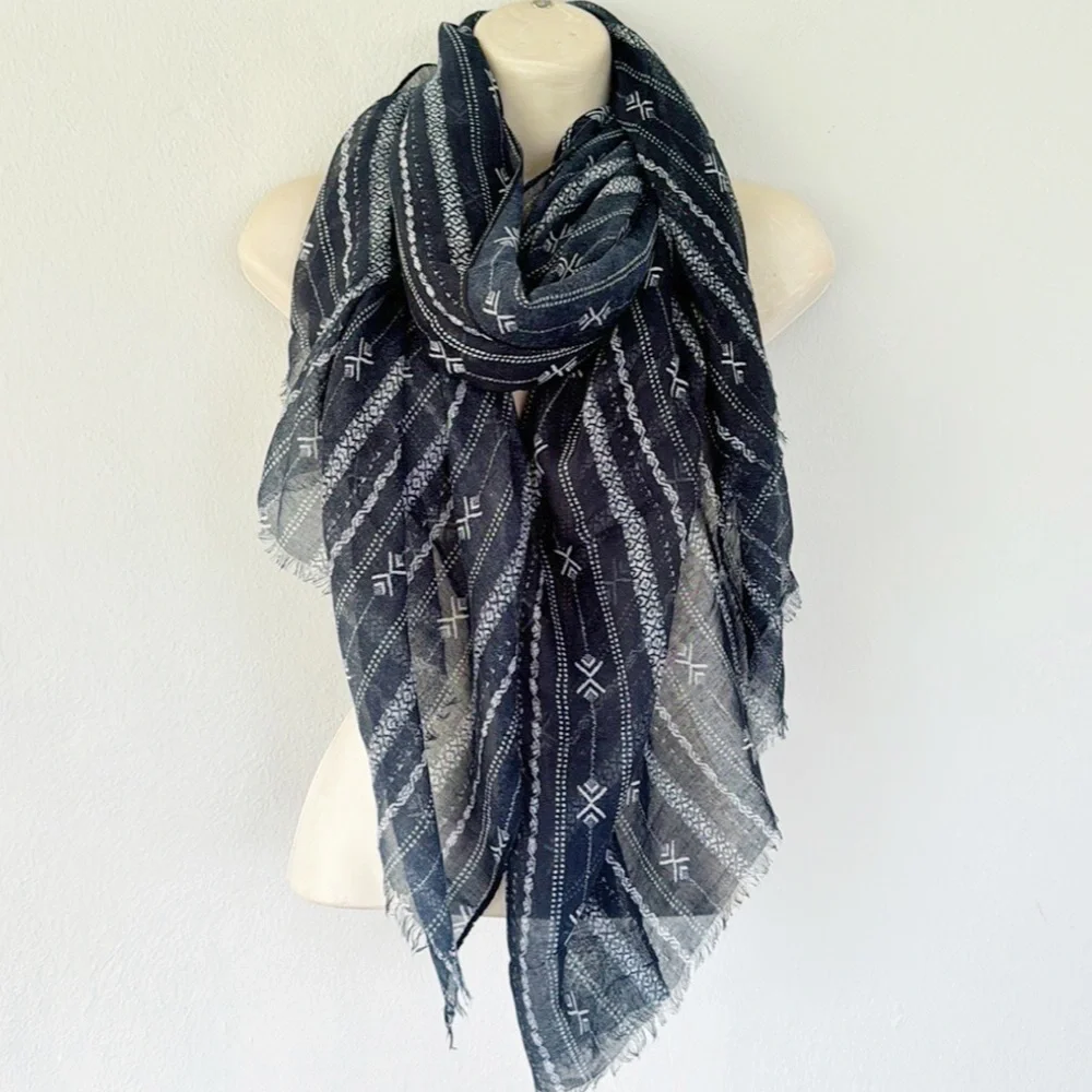 Navy blue white abstract tribal print lightweight semi-sheer scarf one size